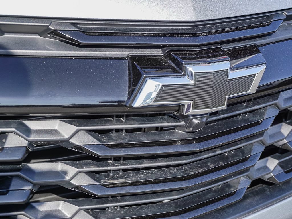 New 2027 Sterling Gray Metallic Chevrolet LT image 11