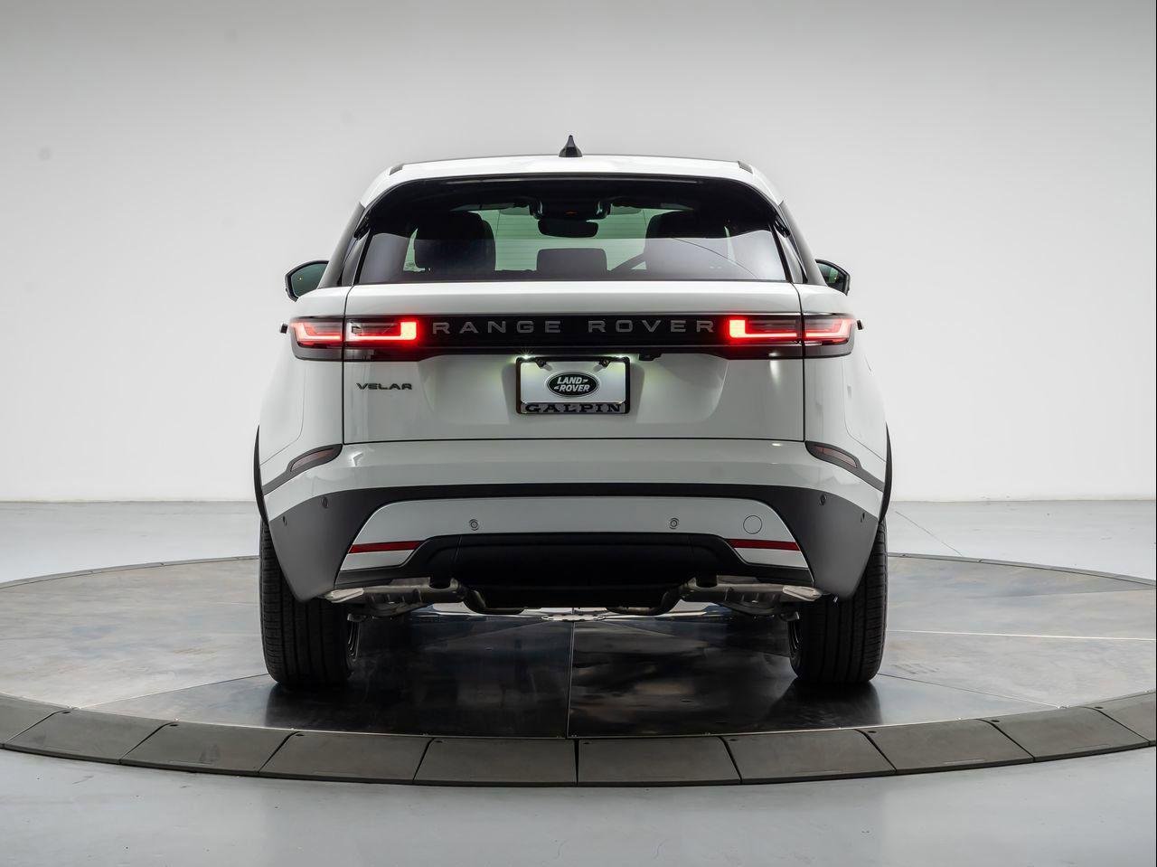 New 2026 Fuji White Land Rover S image 4