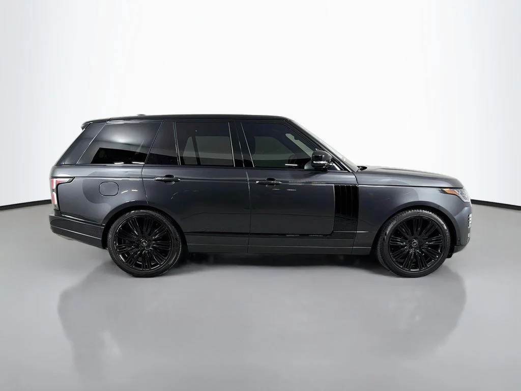 Used 2022 Green Land Rover Westminster image 4