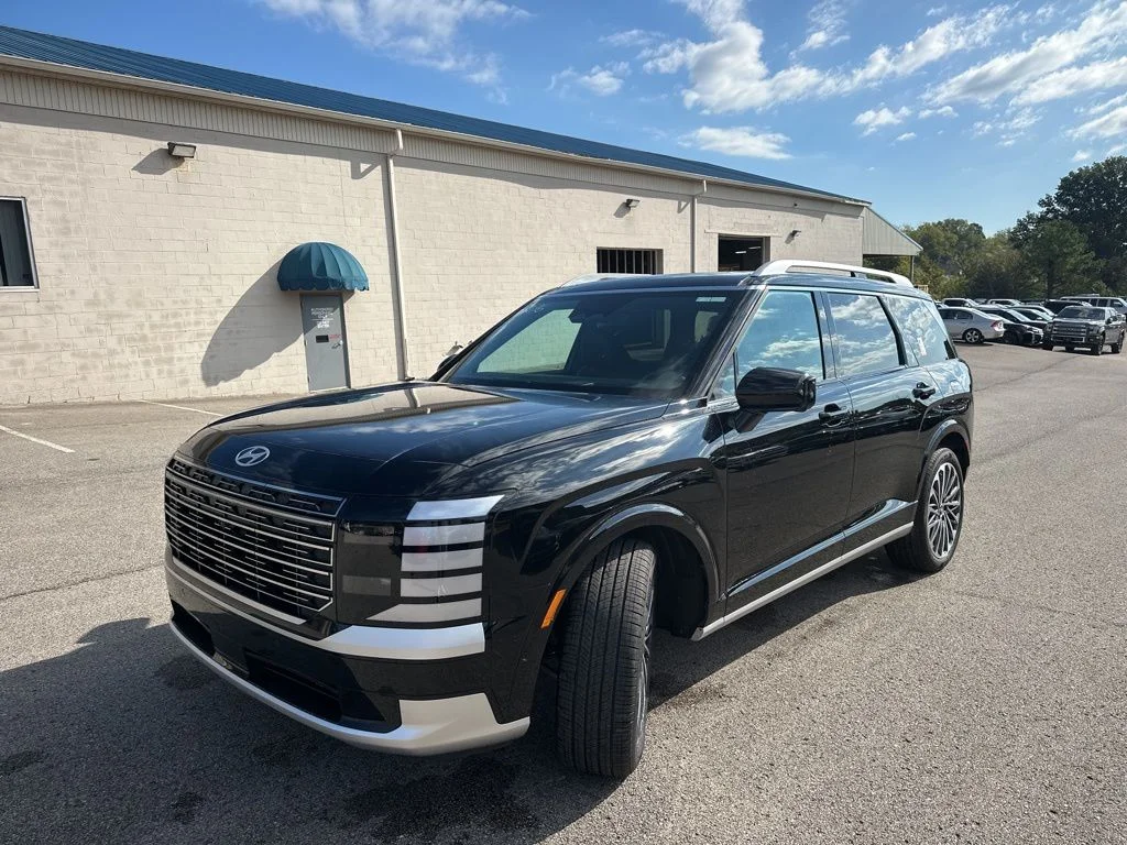 New 2026 Abyss Black Pearl Hyundai Calligraphy image 4