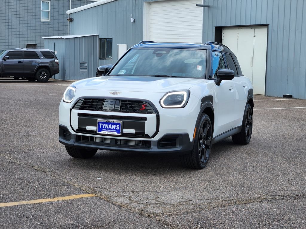 Used 2026 White MINI  image 3