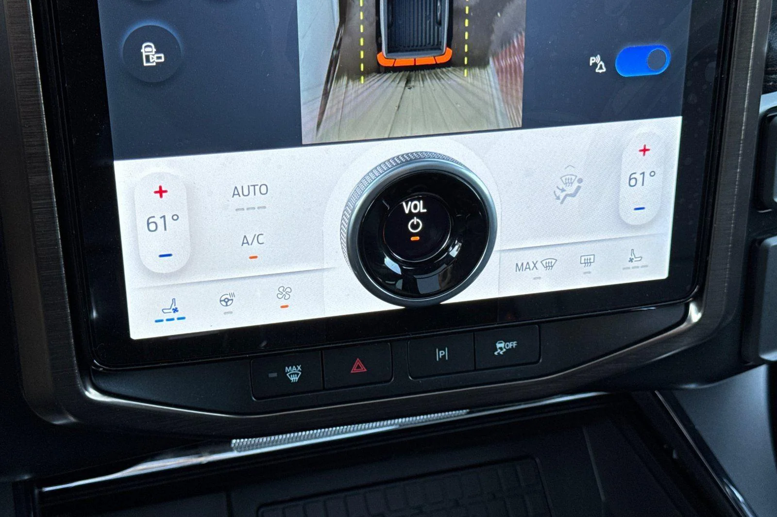 2025 Ford F-150 Lightning Lariat - Photo 23
