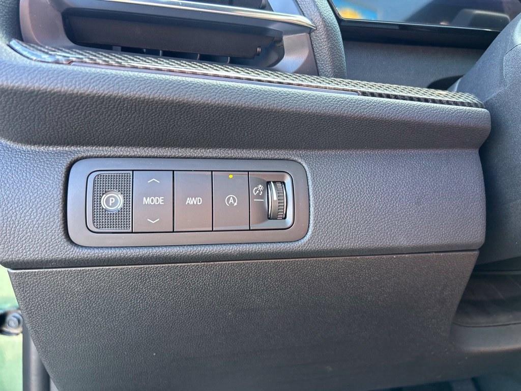 2027 Chevrolet Traverse Z71 - Photo 23