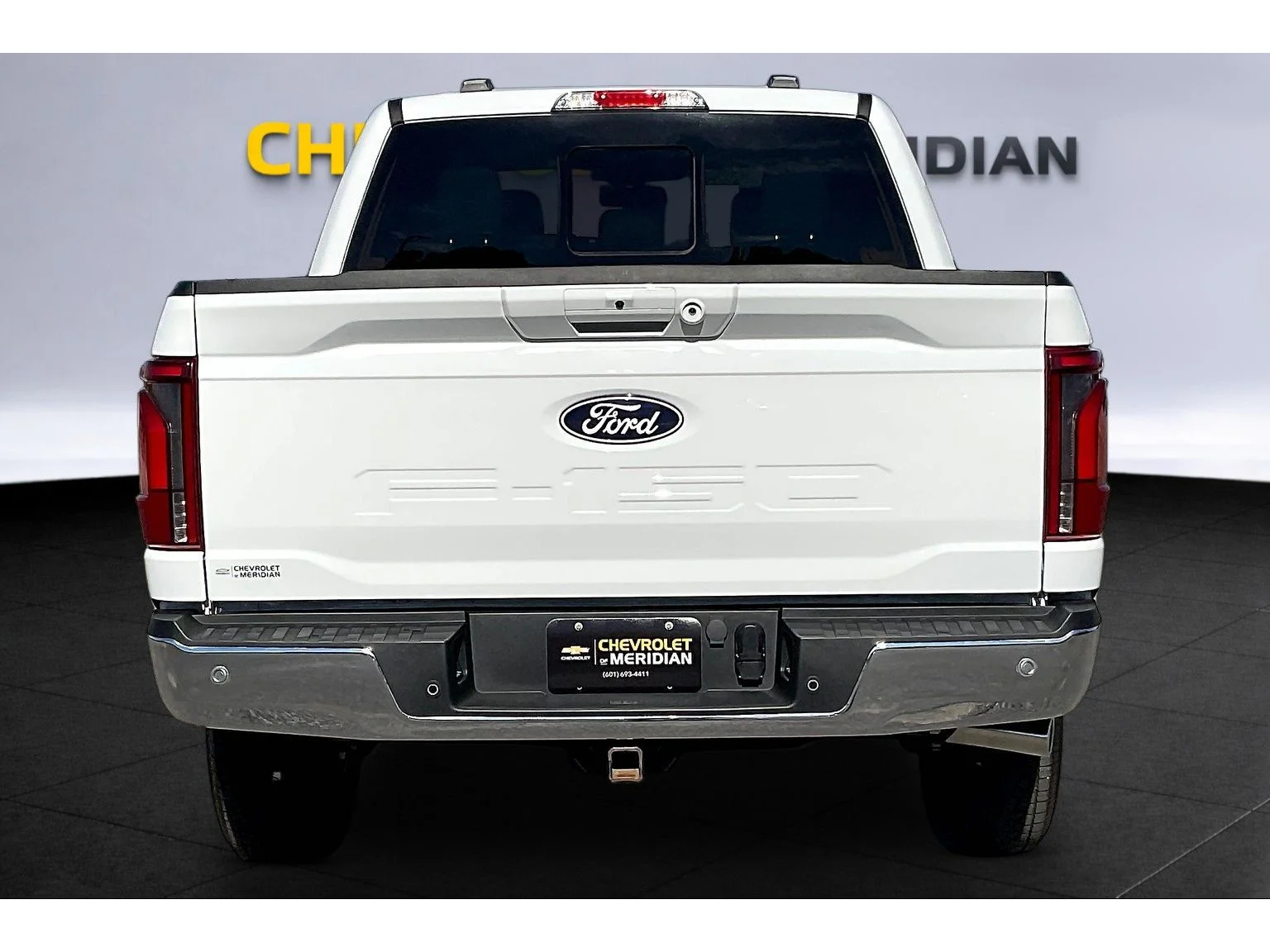 Used 2025 White Ford LARIAT image 4