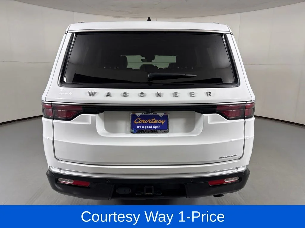Used 2024 White Jeep Series II image 9