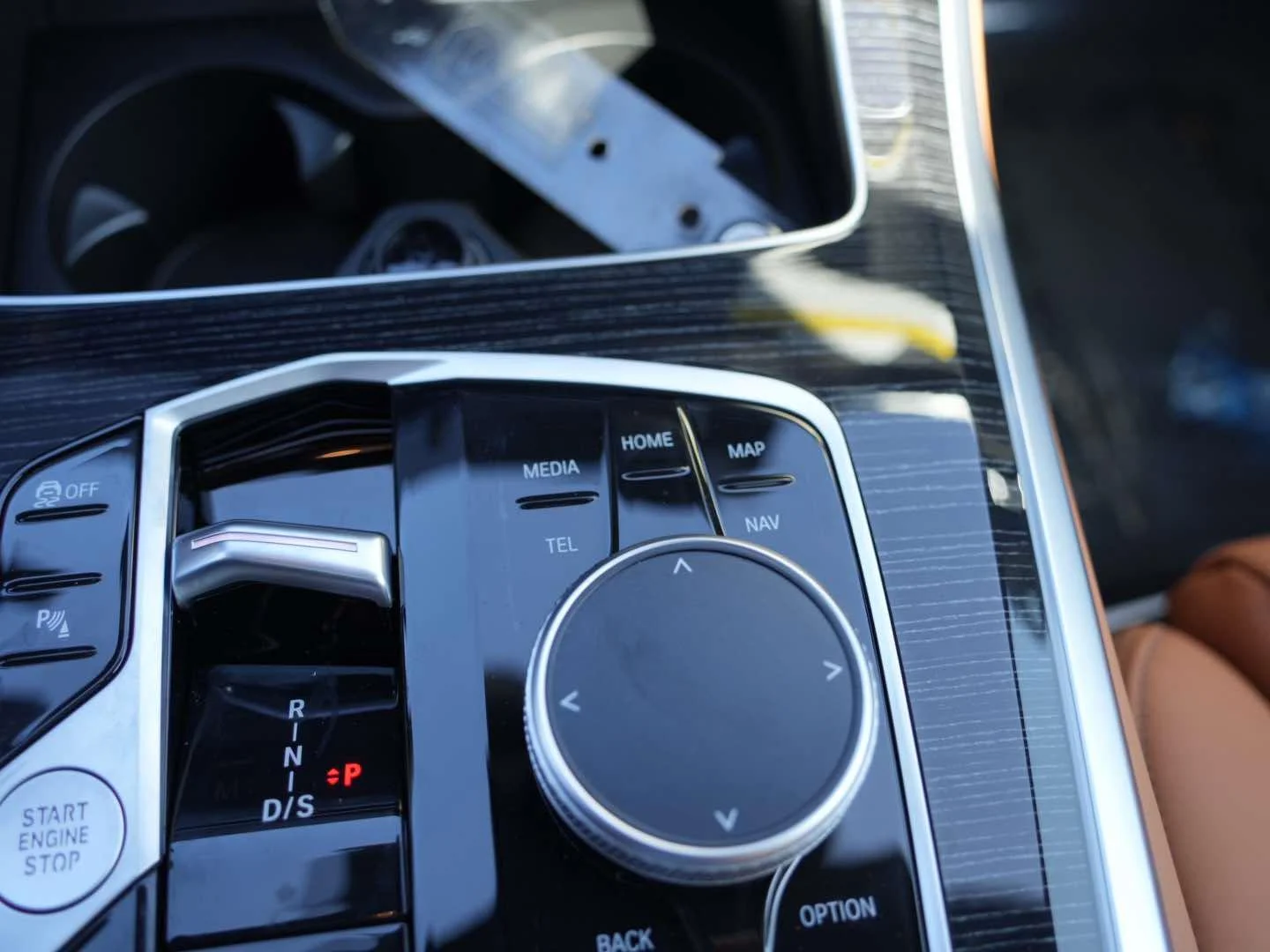 New 2026 Brooklyn Grey Metallic BMW sDrive40i image 21