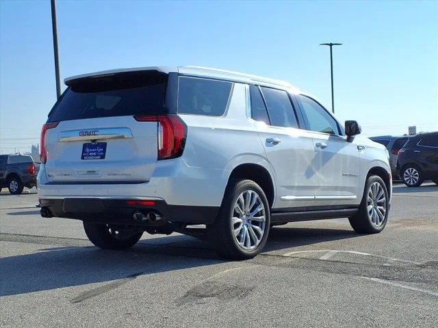 2021 GMC Yukon Denali - Photo 6