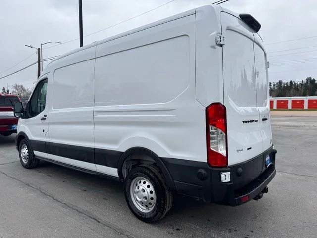 New 2026 Oxford White Ford Base image 6