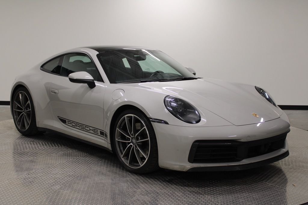 Used 2024  Porsche Carrera 4S image 9