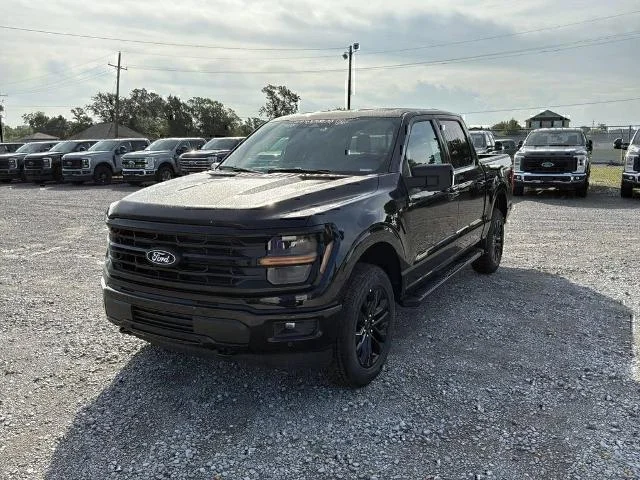 New 2026 Agate Black Metallic Ford XLT image 30