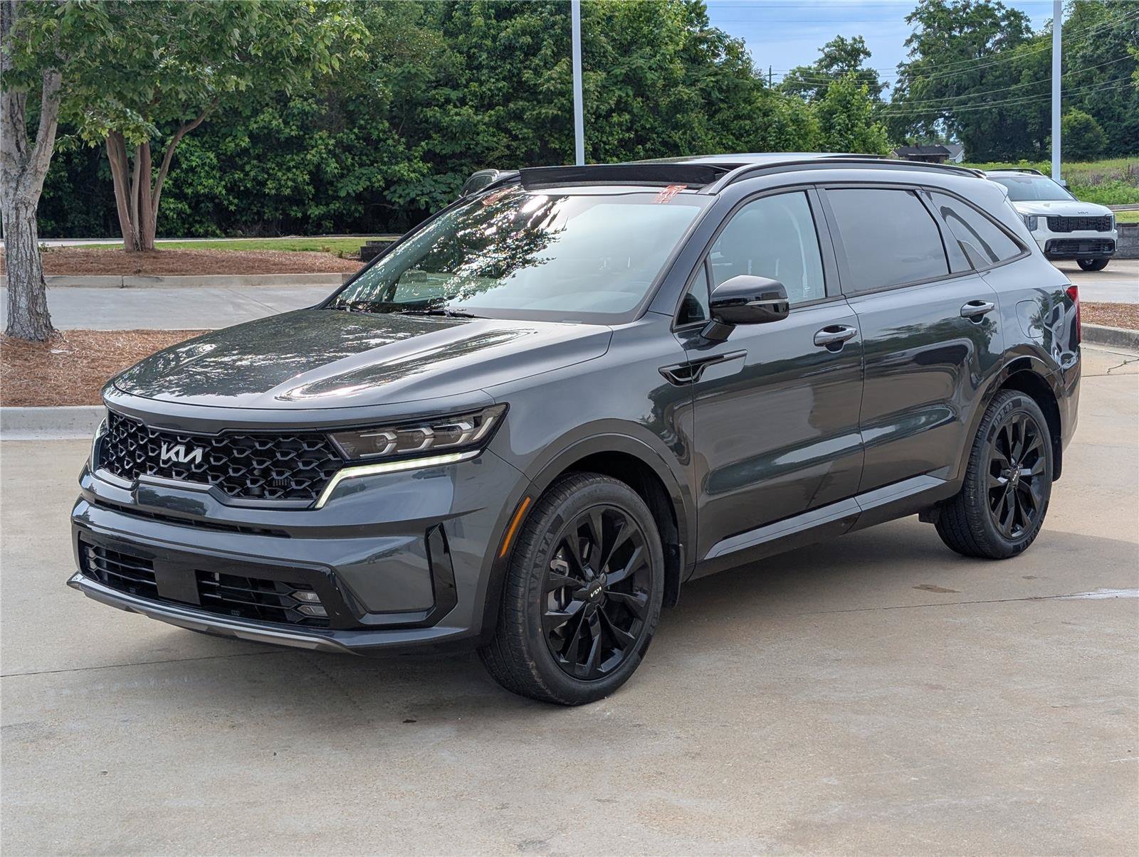 Used 2023 Gravity Grey Kia SX image 1