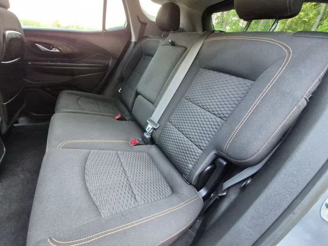 Used 2021 Gray GMC SLE image 28