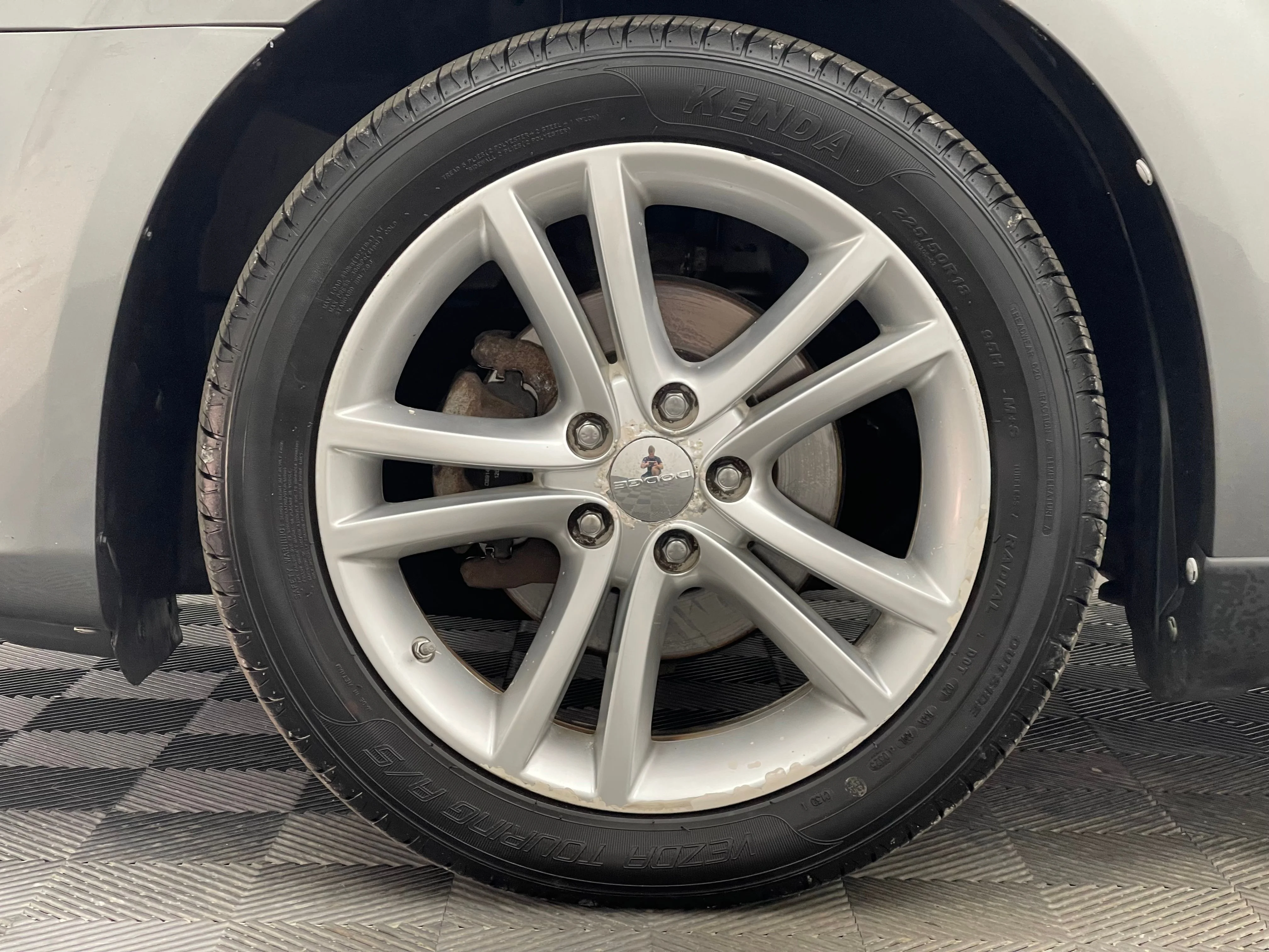 Used 2013 Mineral Gray Metallic Clearcoat Dodge SXT image 11