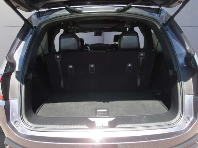 Certified Used 2025 Modern Steel Metallic Honda AWD Black Edition image 13