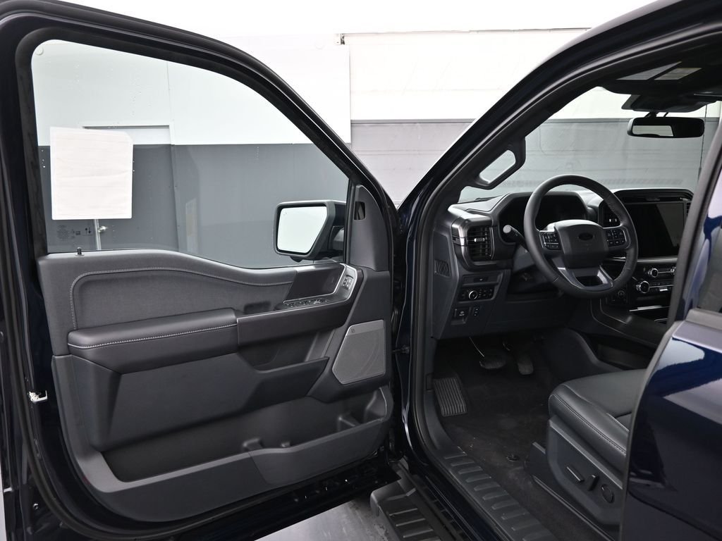New 2026 Antimatter Blue Metallic Ford Lariat image 8