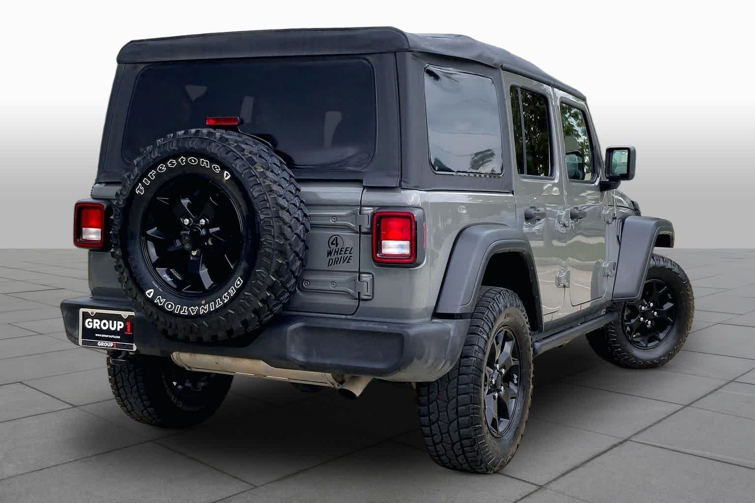 Used 2021 Sting-Gray Clearcoat Jeep Unlimited Willys image 12