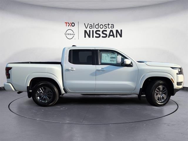 New 2026 Glacier White Nissan Crew Cab SV image 3