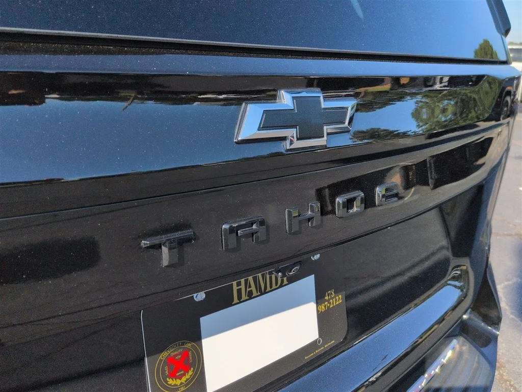 Used 2025 Black Chevrolet RST image 33