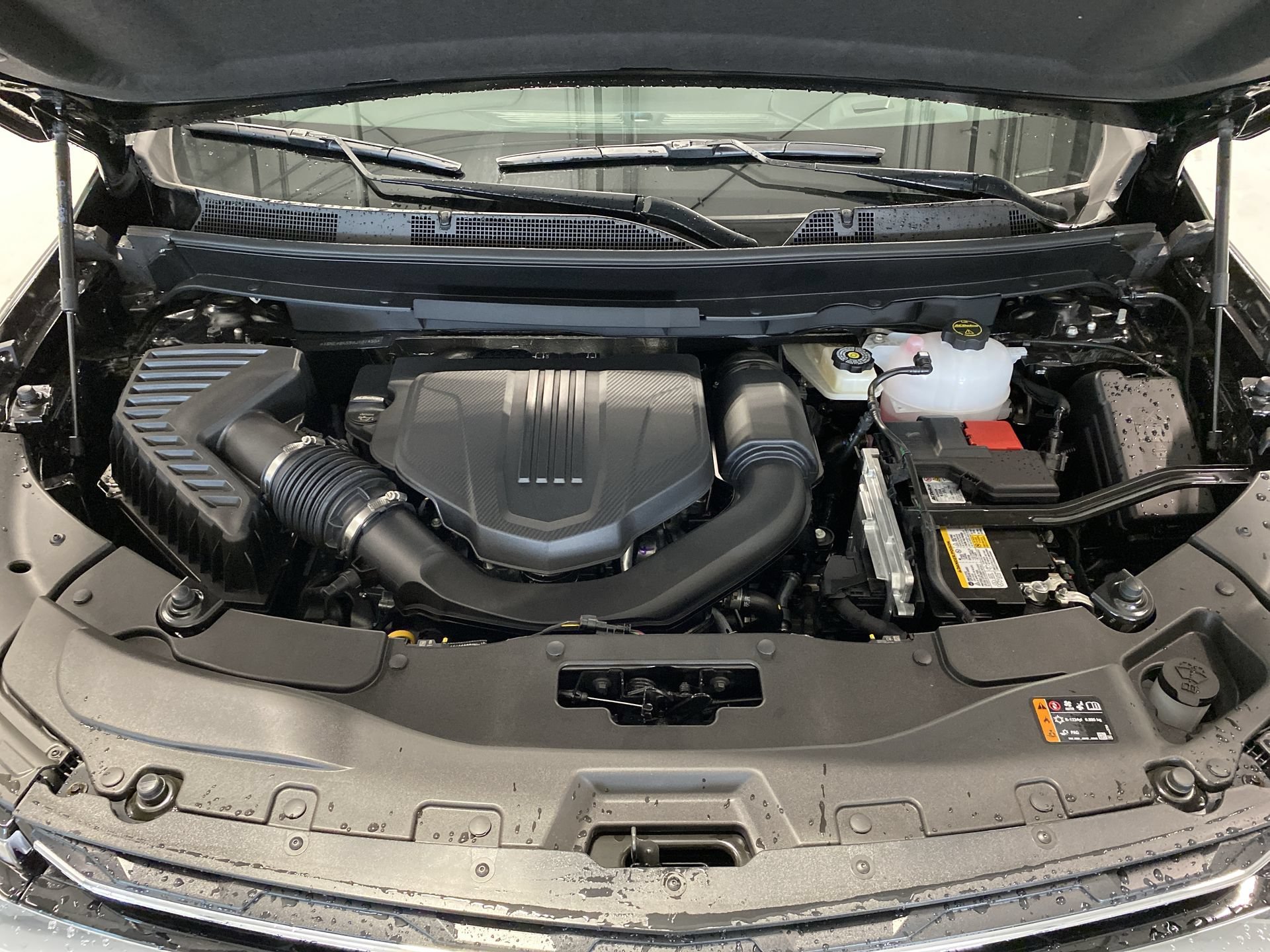 2027 Chevrolet Traverse LT - Photo 29