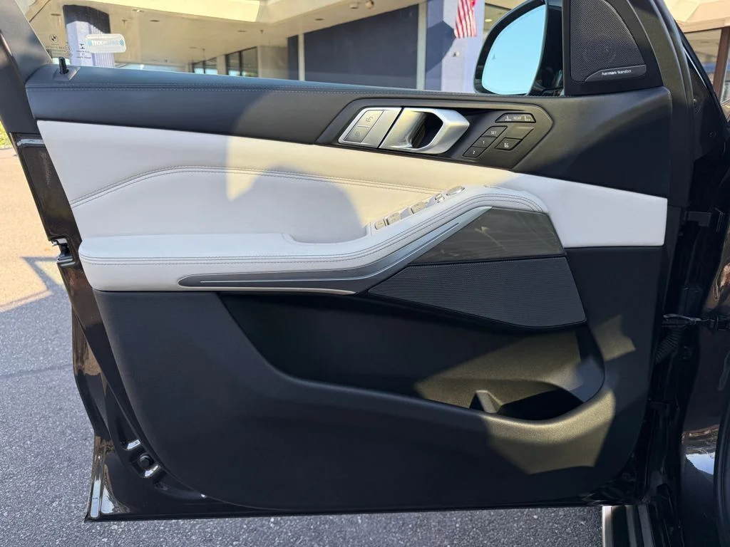 2020 BMW X7 40i - Photo 12