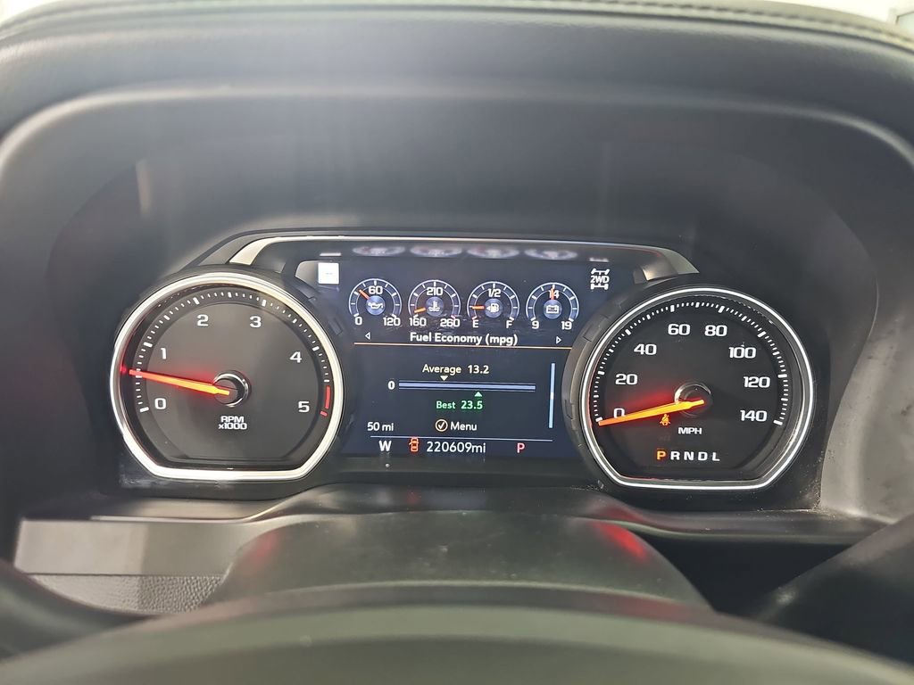 Used 2022 Summit White Chevrolet High Country image 23