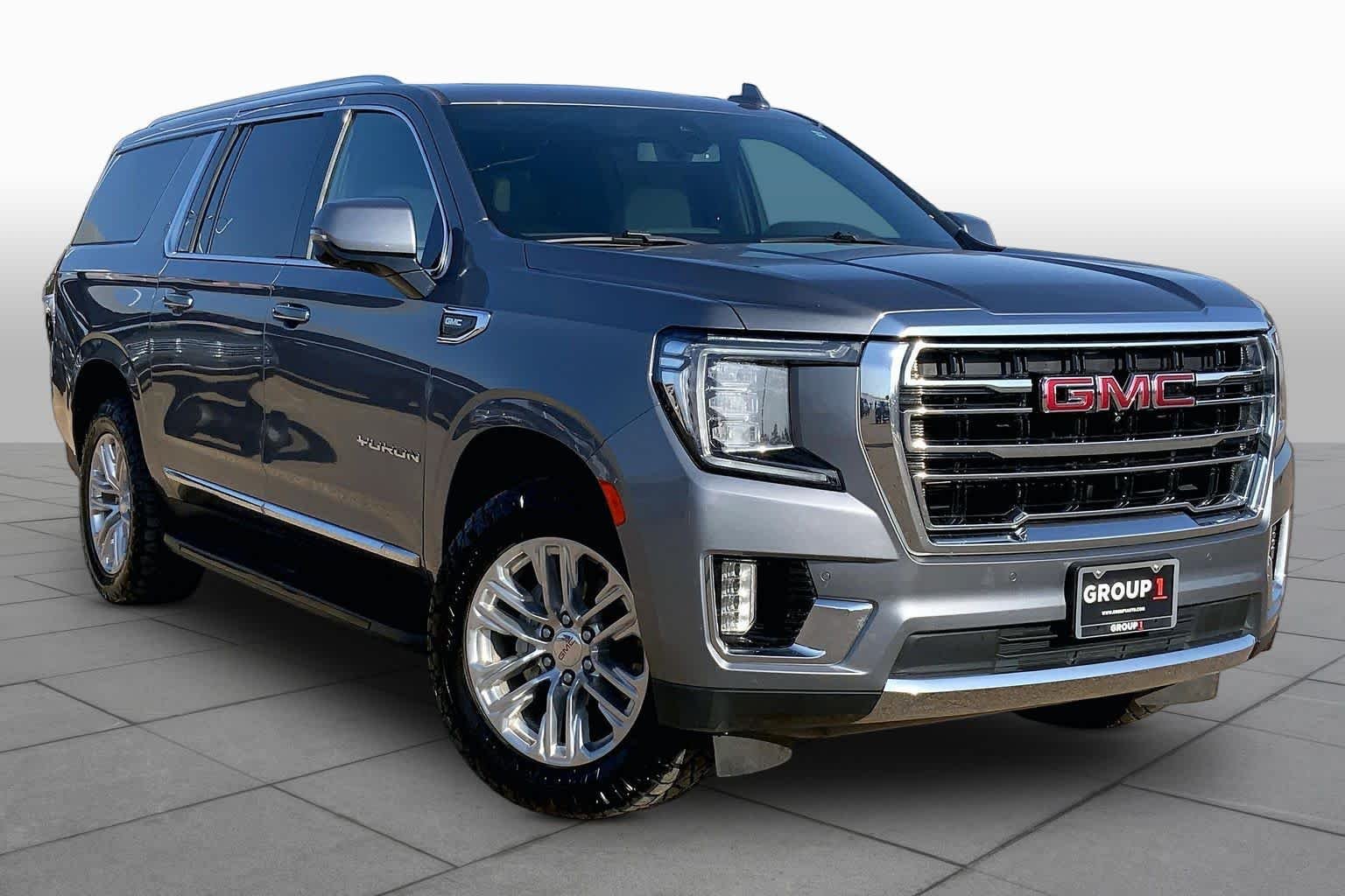 Used 2022 Satin Steel Metallic GMC SLT image 2