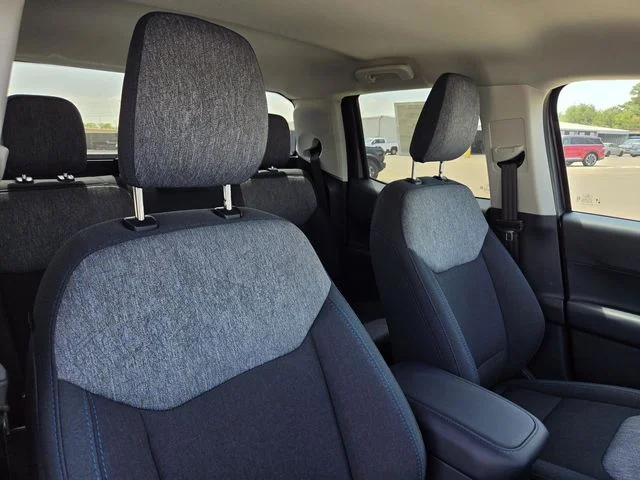 New 2026 Carbonized Gray Metallic Ford XLT image 29