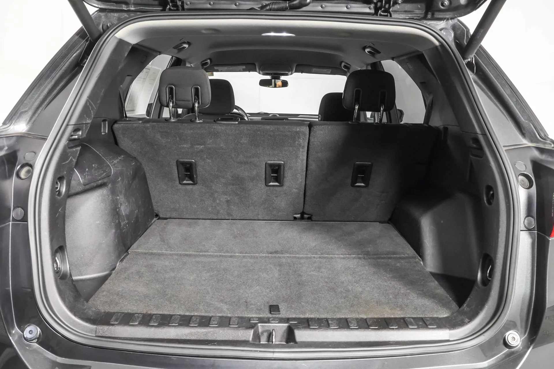 Used 2018 NIGHTFALL GRAY METALLIC Chevrolet LT image 40