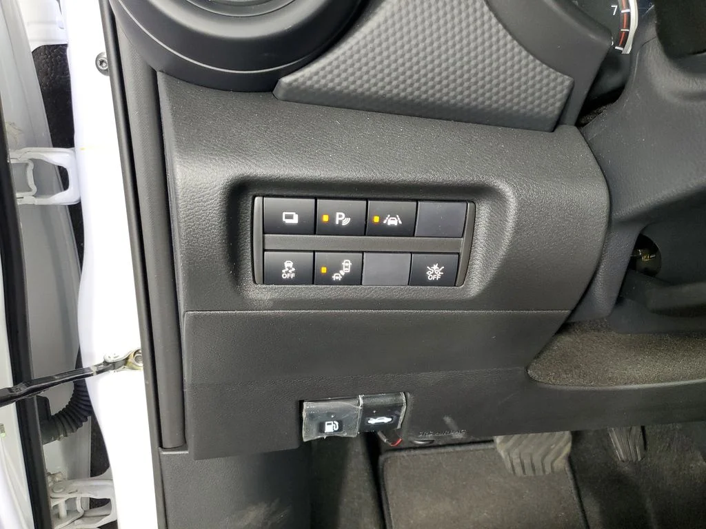 2025 Nissan KICKS PLAY Base - Photo 27