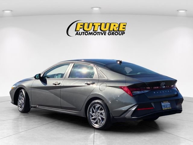 Used 2024 Gray Hyundai Blue image 6