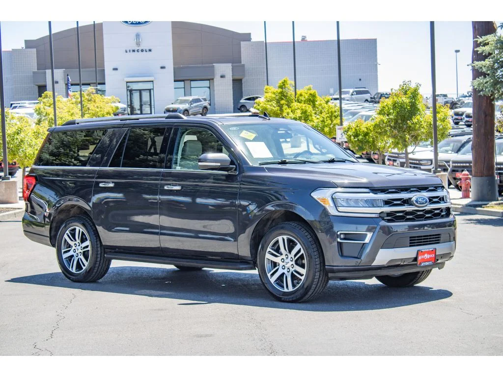 Used 2024 Dark Matter Gray Metallic Ford Limited image 2