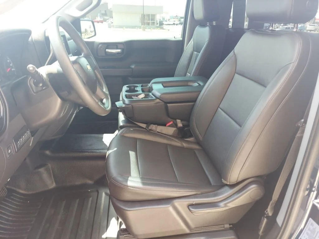 Used 2022 Blue Chevrolet WT image 17