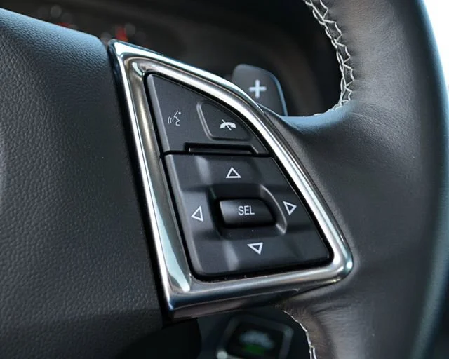 2023 Chevrolet Camaro 2LT - Photo 19