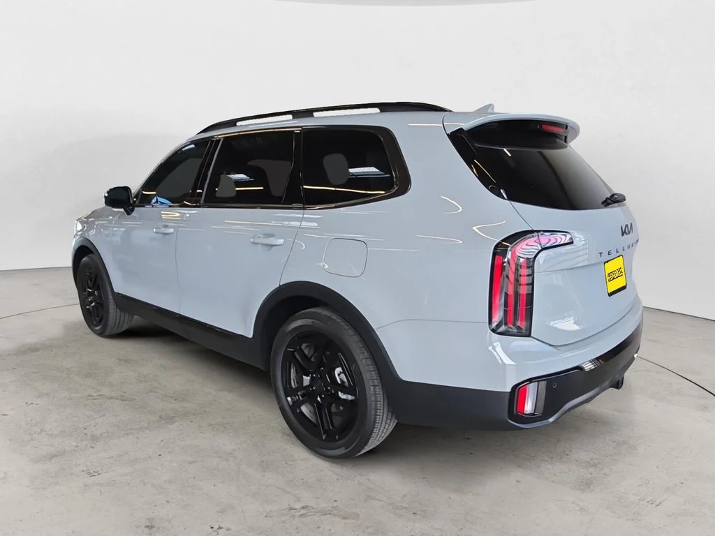 Used 2025 Gray Kia SX-Prestige X-Line image 7
