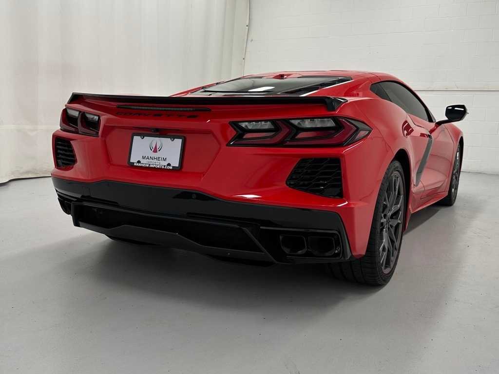 2025 Chevrolet Corvette 2LT - Photo 6