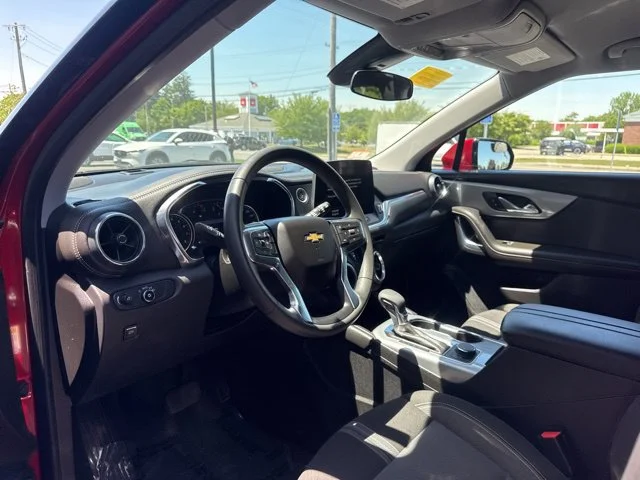 Used 2023 Red Chevrolet LT image 9