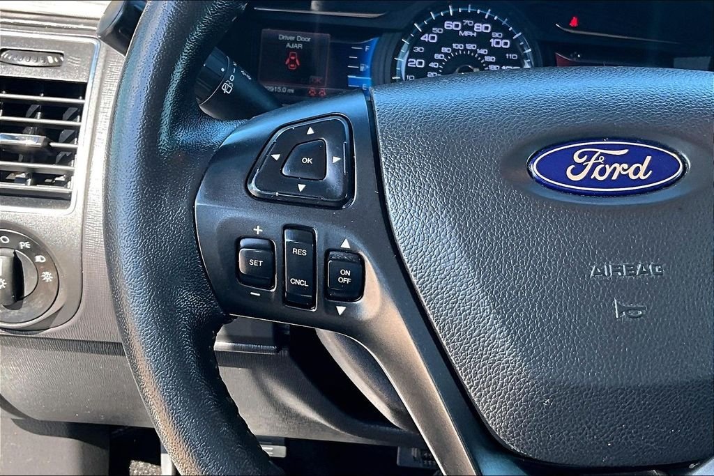 Used 2019 Silver Ford SEL image 20