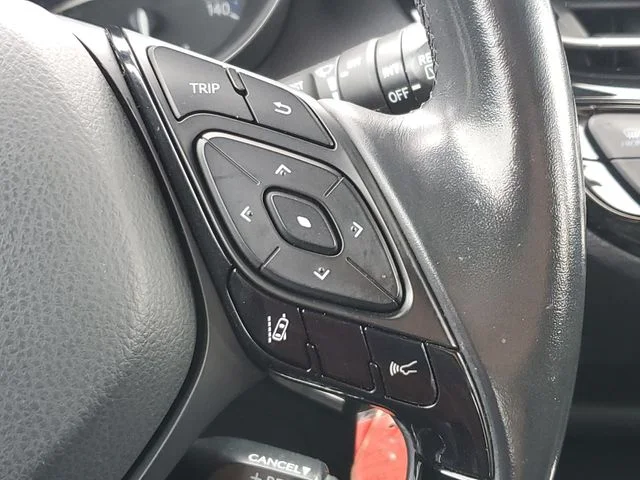 Used 2018 Blue Toyota XLE image 32