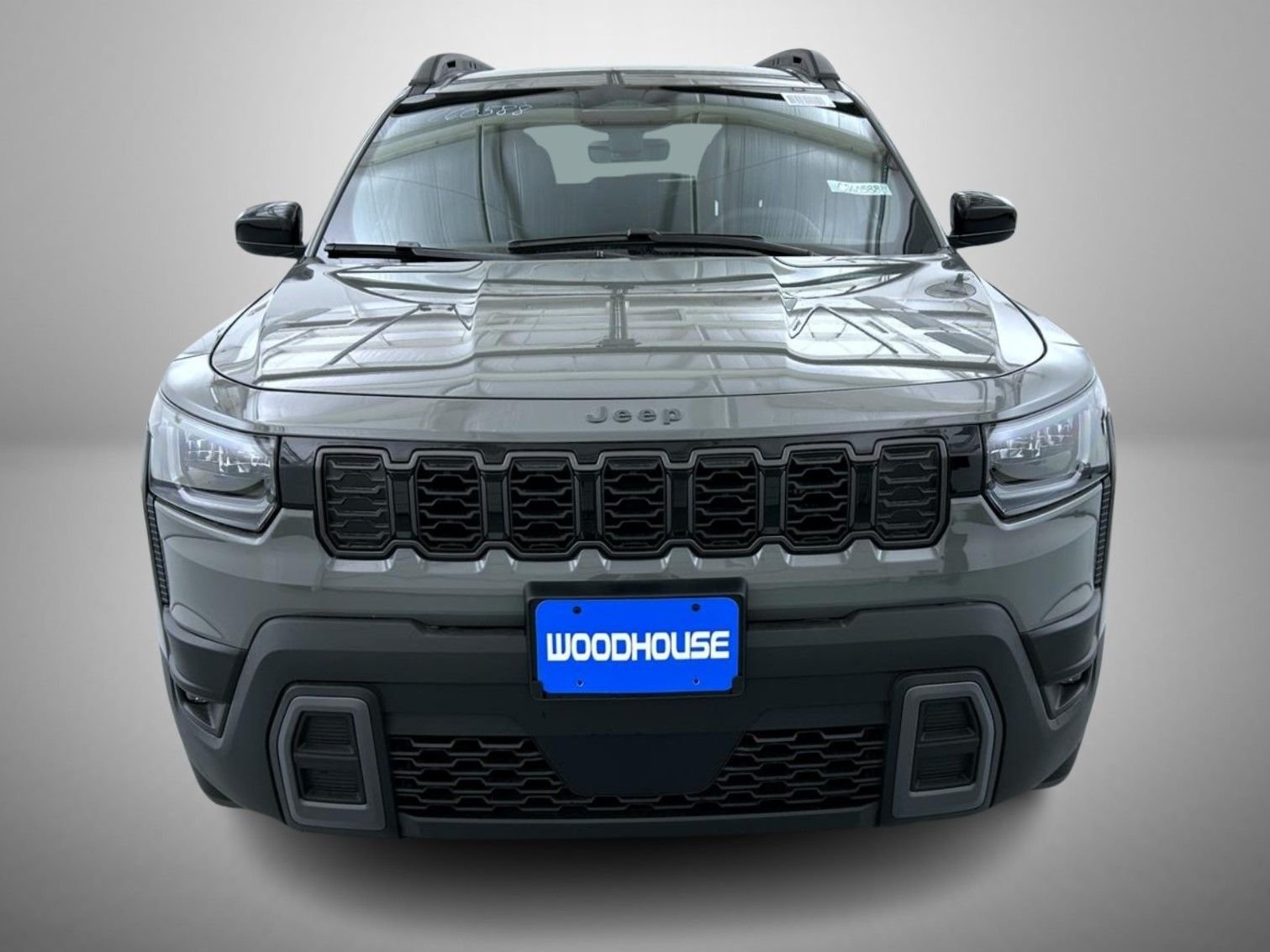 New 2026 Sting-Gray Clear-Coat Exterior Paint Jeep Laredo image 2