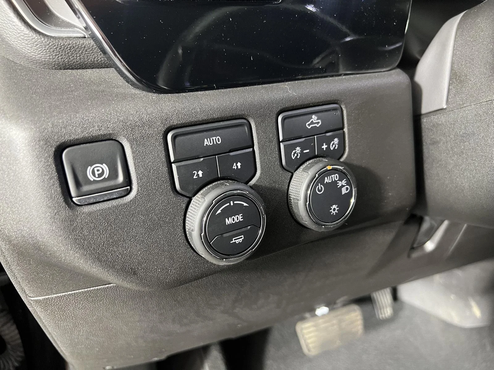 Used 2025 Black Chevrolet LT image 14