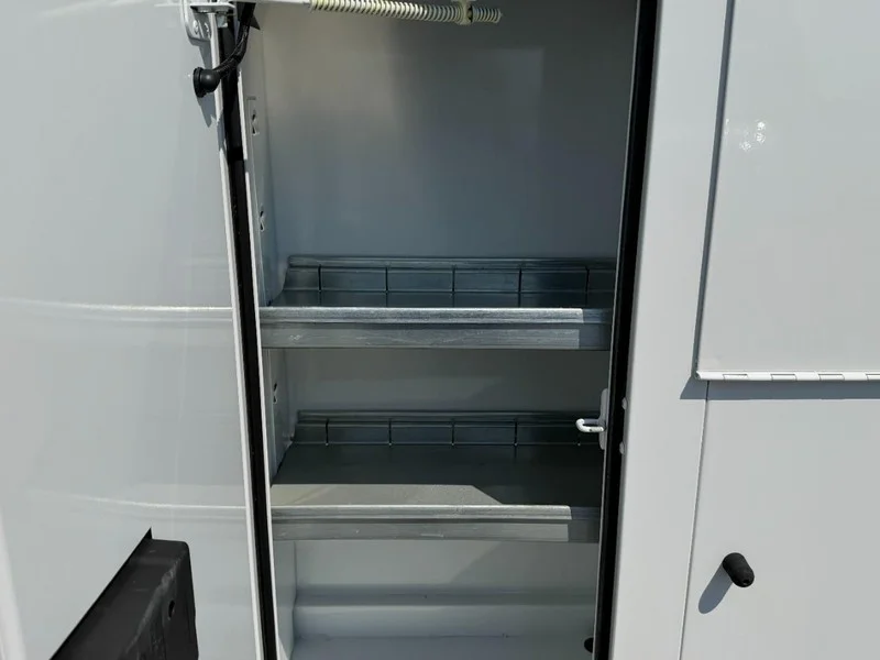 New 2026 Oxford White Ford Low KUV image 8