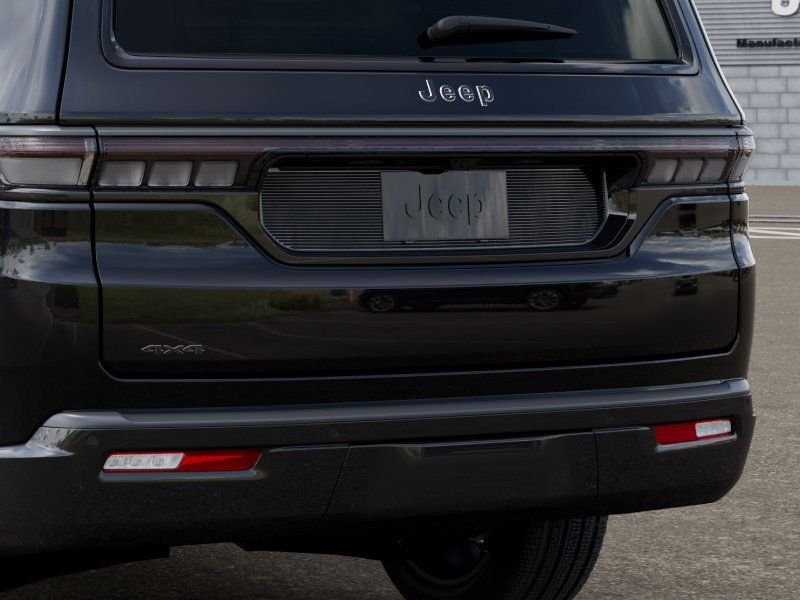 New 2026 High Gloss Black Exterior Paint Jeep Limited Reserve image 13