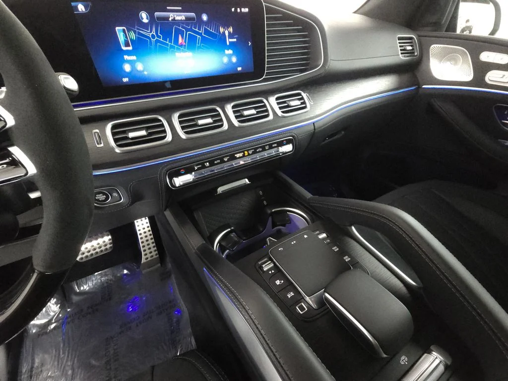Used 2025 MANUFAKTUR Alpine Gray Mercedes-Benz GLE 63 S AMG® image 15
