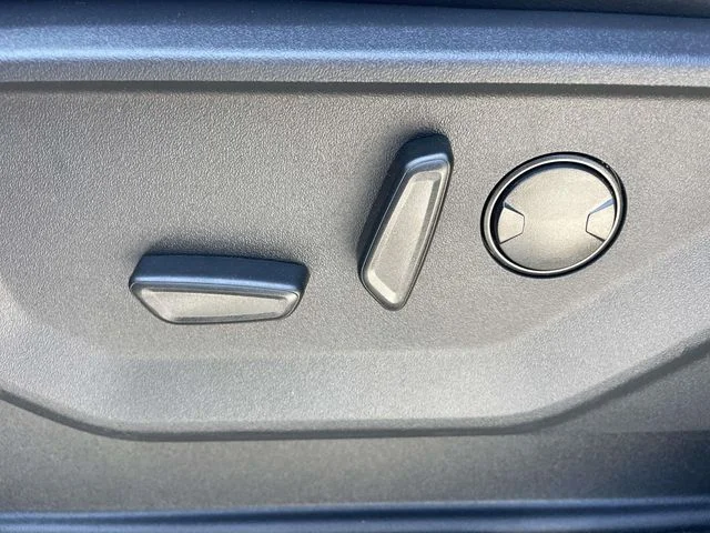 New 2026 Gray Ford Platinum image 19