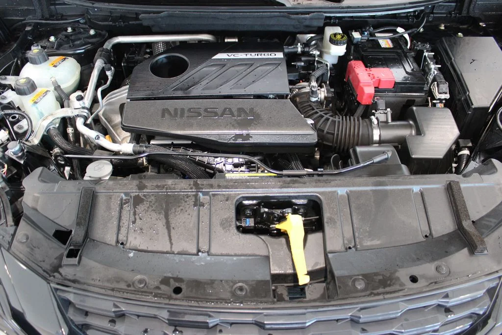 Used 2023 Black Nissan SV image 9