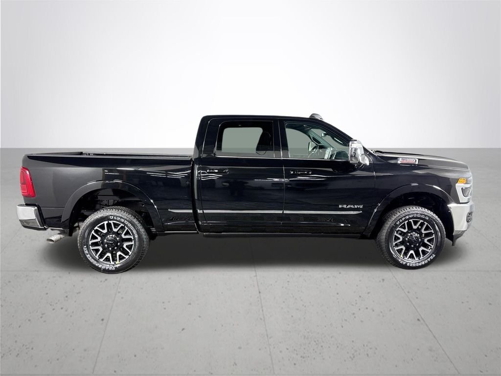New 2026 Diamond Black Crystal Pearl-Coat Exterior Paint RAM Limited image 5