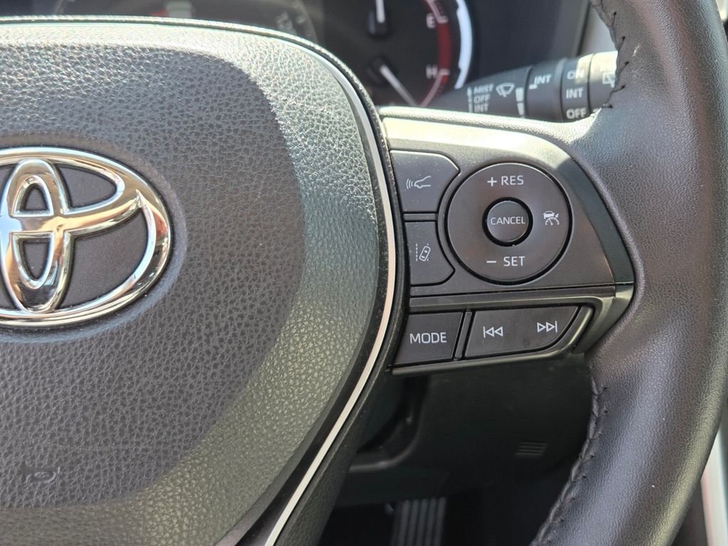 Used 2024 Black Toyota XLE Premium image 27