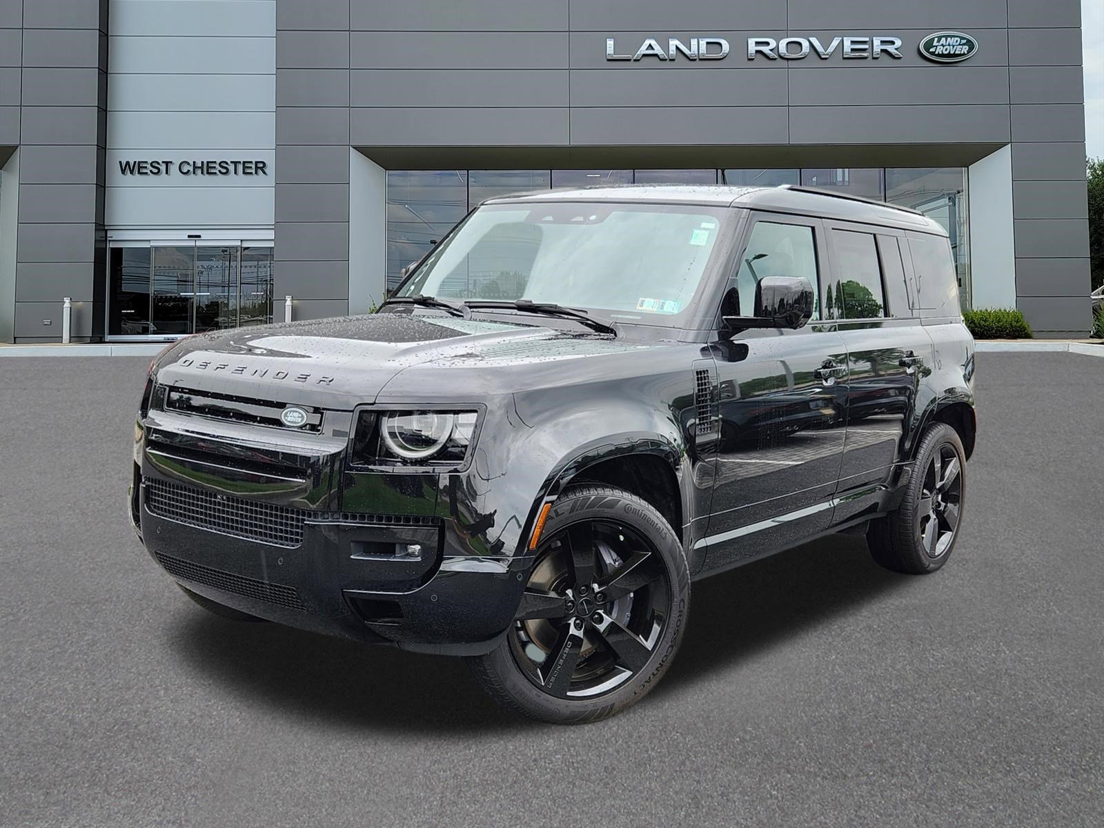 2026 Land Rover Defender 110 X-Dynamic SE P400's photo