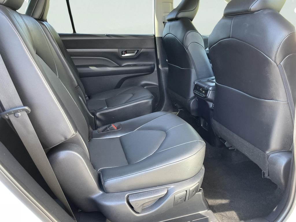 Used 2024 Beige Toyota XLE image 12