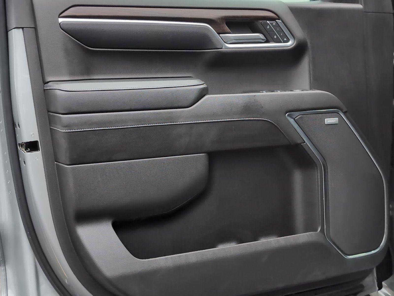 Used 2024 Sterling Metallic GMC SLT image 14